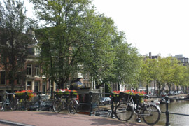 Amsterdam canale bici